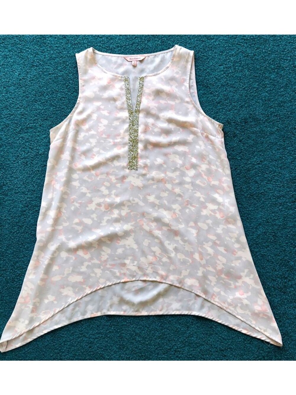 Juicy Couture Taupe Pink Sleeveless Rhinestone Shark Bite Tank Top Blouse Sz M